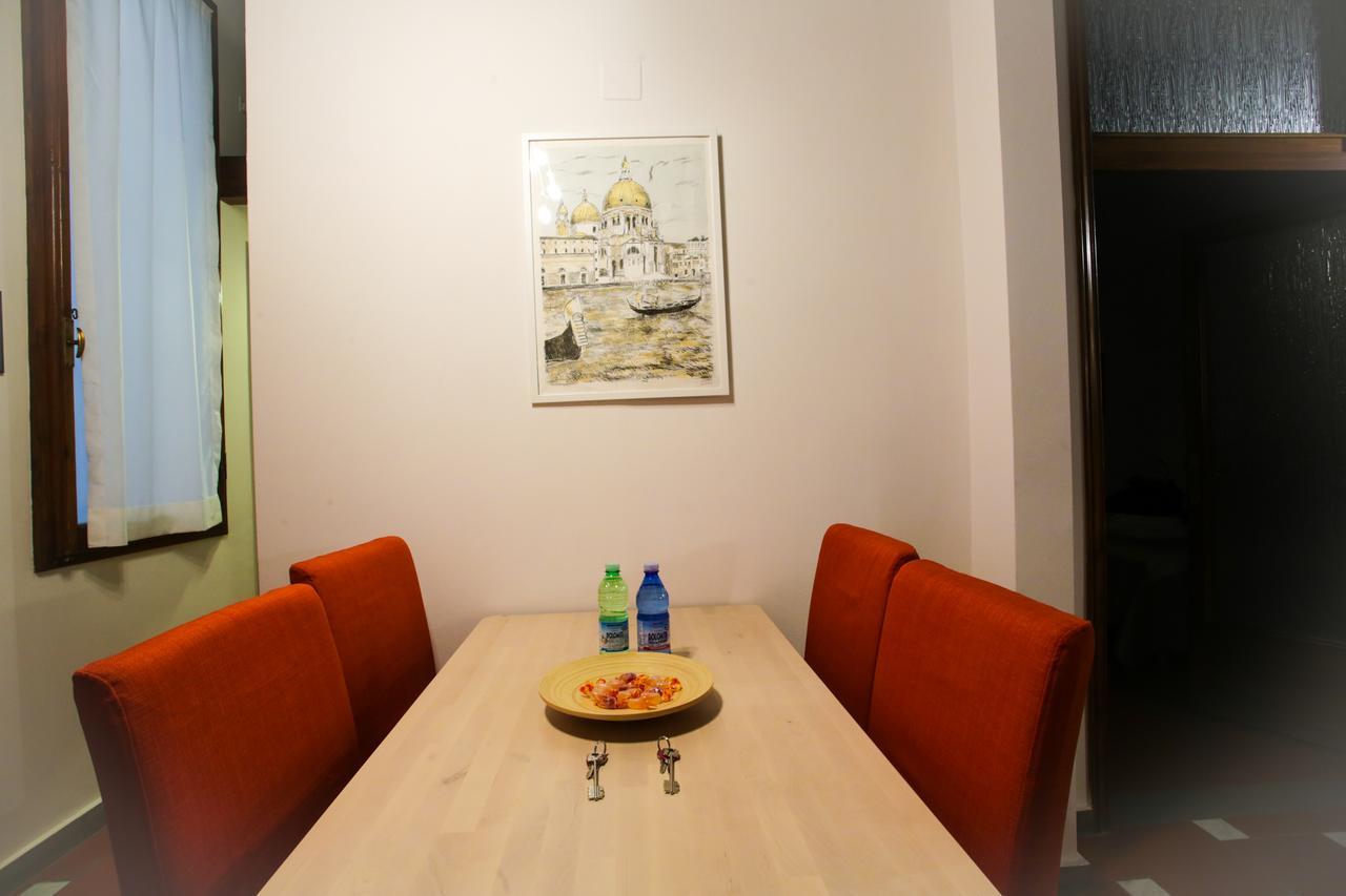Via Guelfa Apartment Florence Buitenkant foto